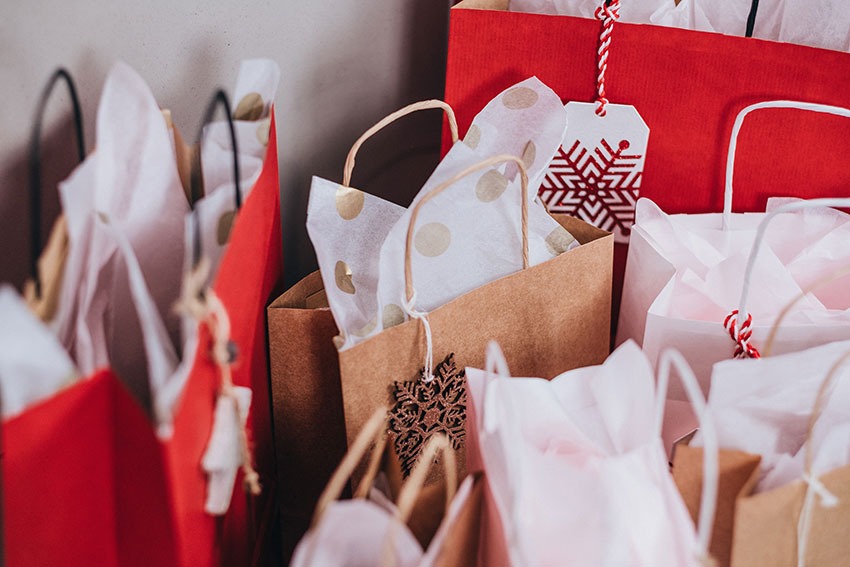 It is not too early to prepare your business gifts for the end of the year.